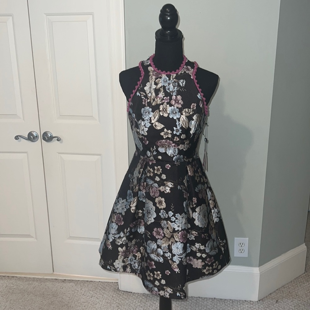 Laundry Black floral tapestry dress